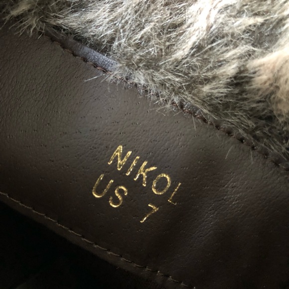 High brown boots - Picture 4 of 4